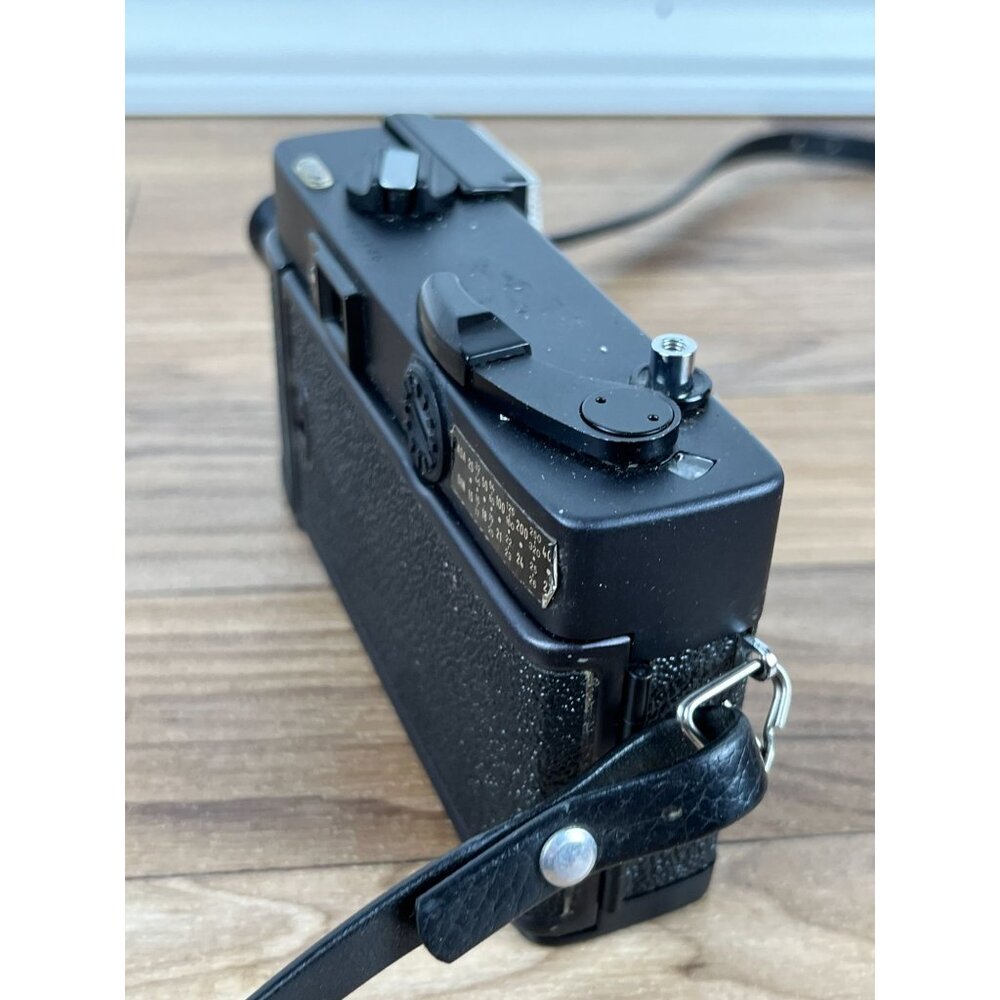 Konica C35 EF Film Camera w/HEXANON 38mm F2.8 Lens Cap & Case PARTS/REPAIR - Picture 13 of 16